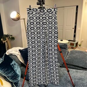 Zara Geometric Print Flare Pullon Pants in Jacquard  Blue/White